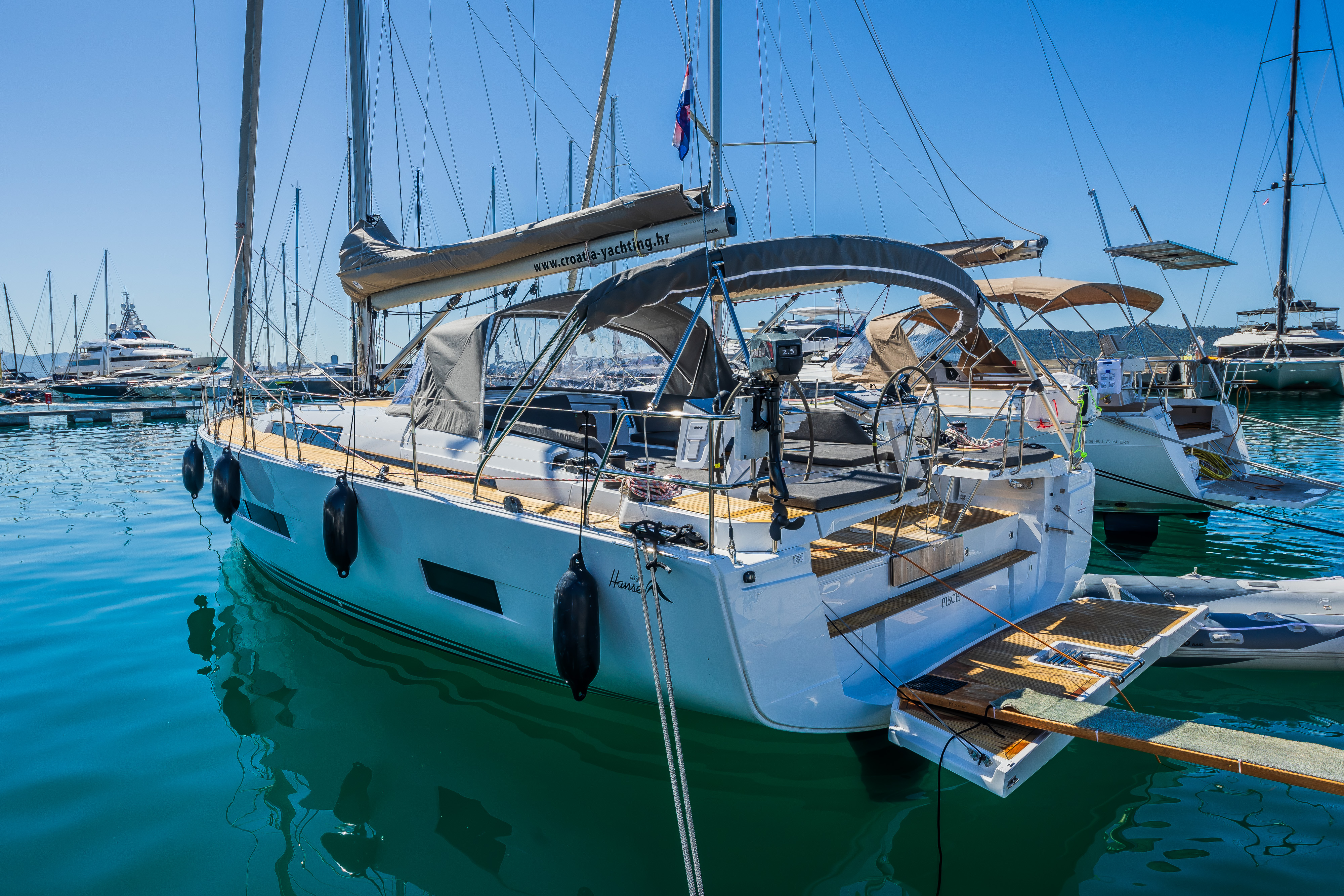 Hanse 460 „Pisch“ als Charteryacht