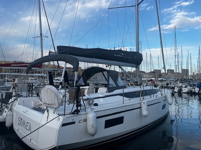 Bavaria C38 „Simea“ als Charteryacht