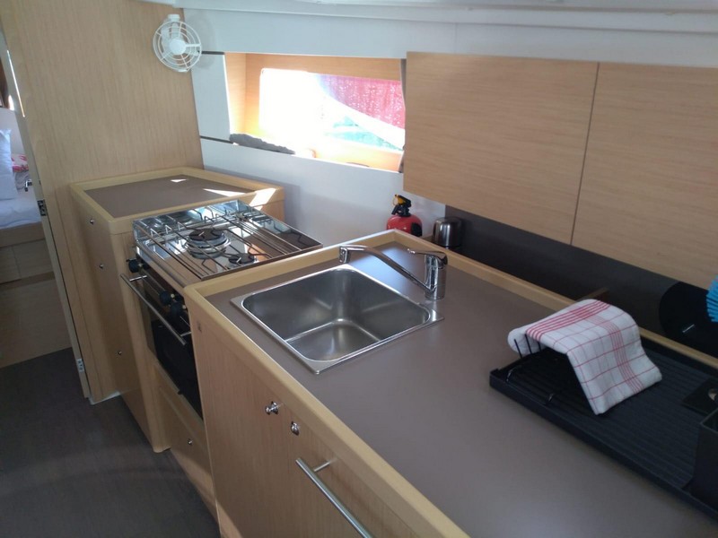 Oceanis 35.1, Foto 5