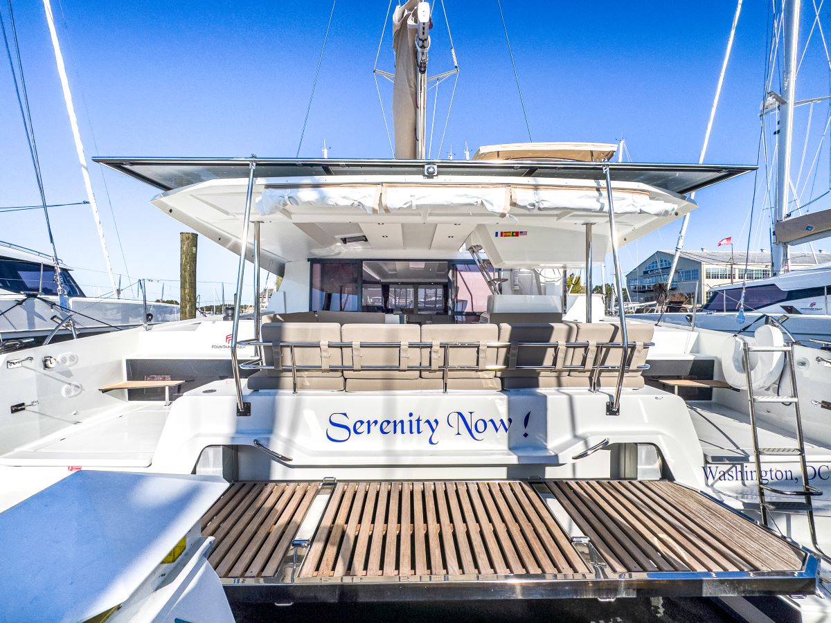 Astréa 42 (3cab) „Serenity Now“ als Charteryacht