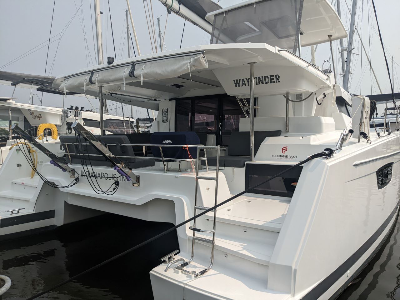 Astréa 42 (3cab) „Wayfinder“ als Charteryacht