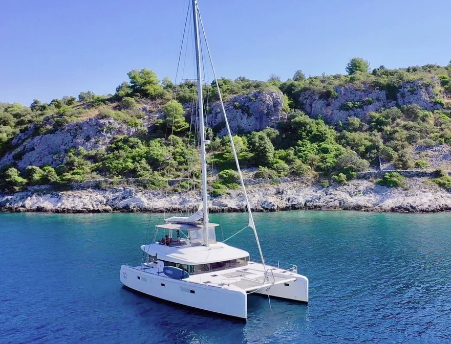Lagoon 52 F „Jessy“ als Charteryacht