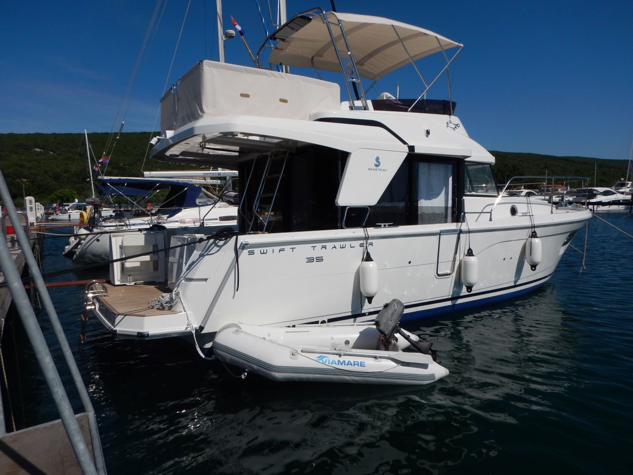 Swift Trawler 35 „Kayci“ als Charteryacht