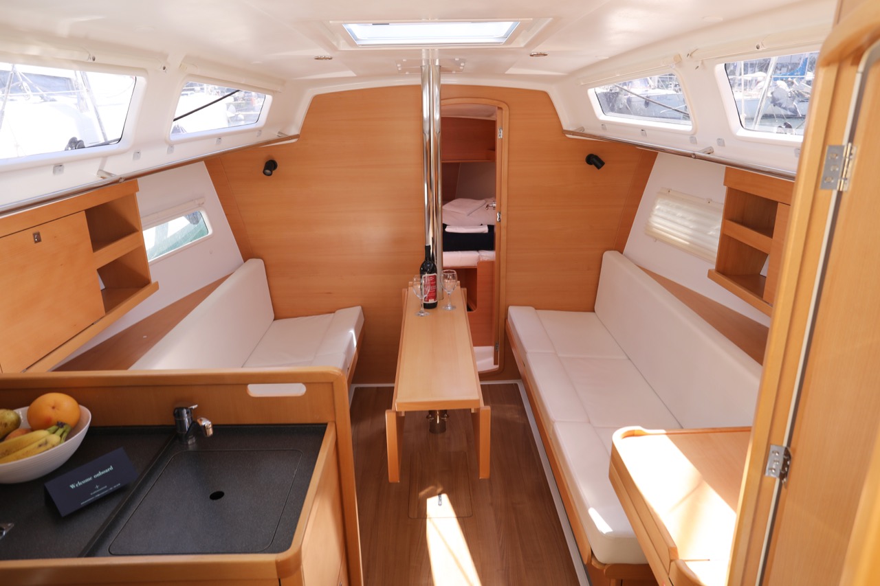 Sun Odyssey 319 Spider Kiss, Foto 4