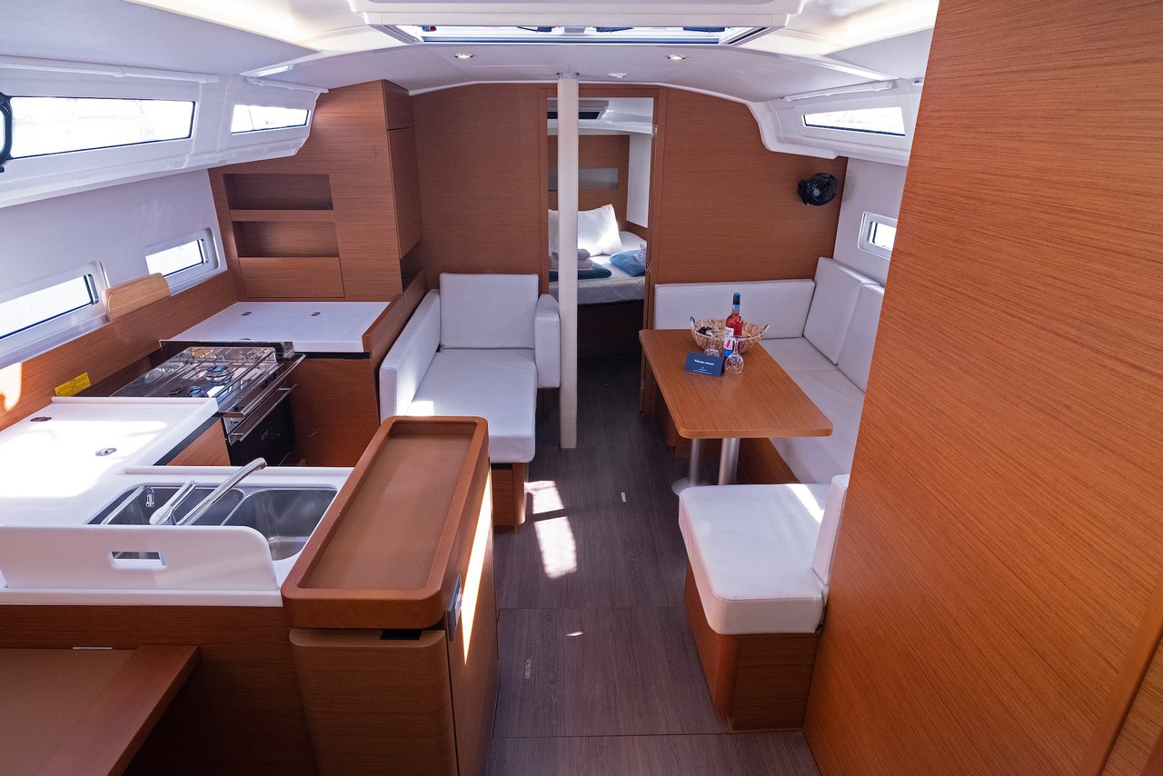 Sun Odyssey 410 Midnight Kiss, Foto 4