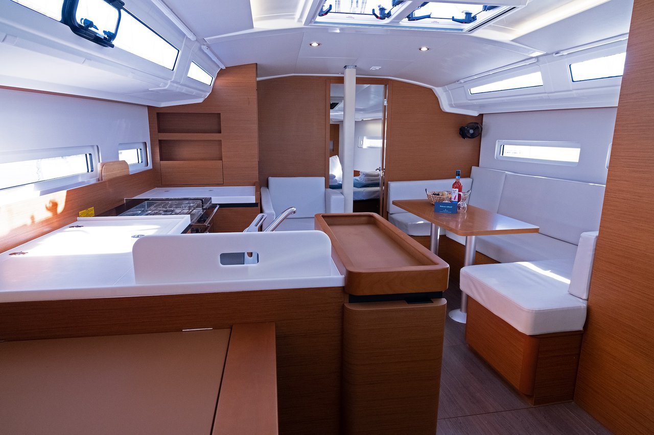 Sun Odyssey 410 Midnight Kiss, Foto 5