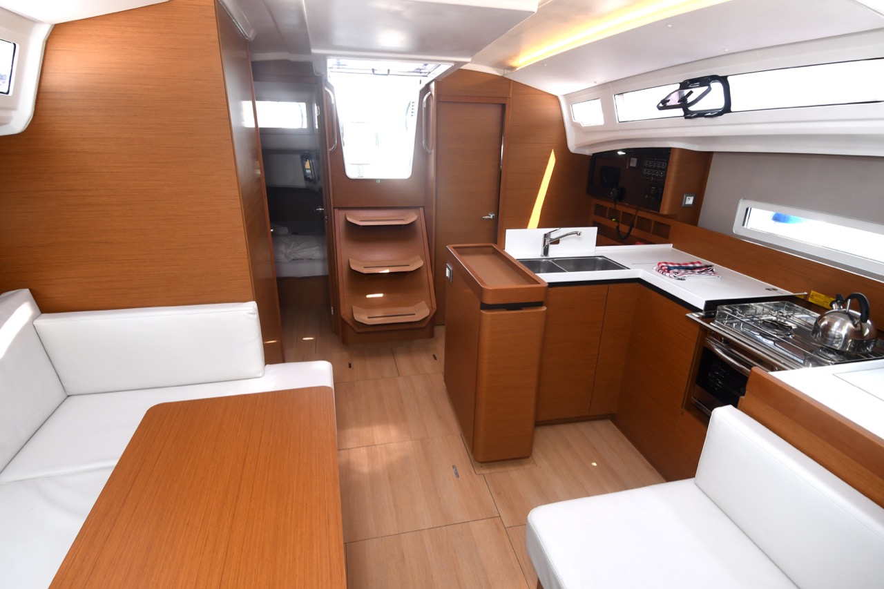 Sun Odyssey 410 Signum Bravo, Foto 5