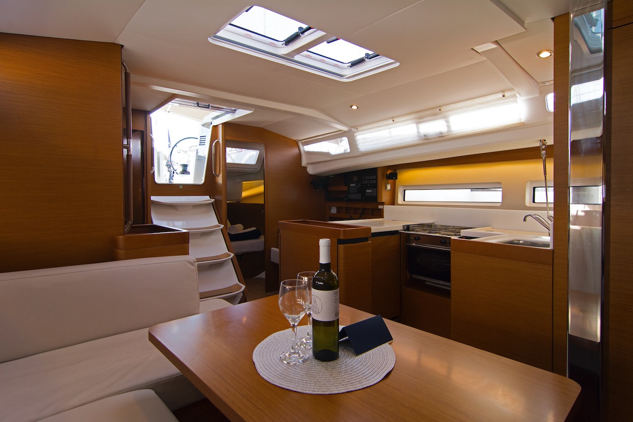 Sun Odyssey 440 Tanpopo, Foto 5