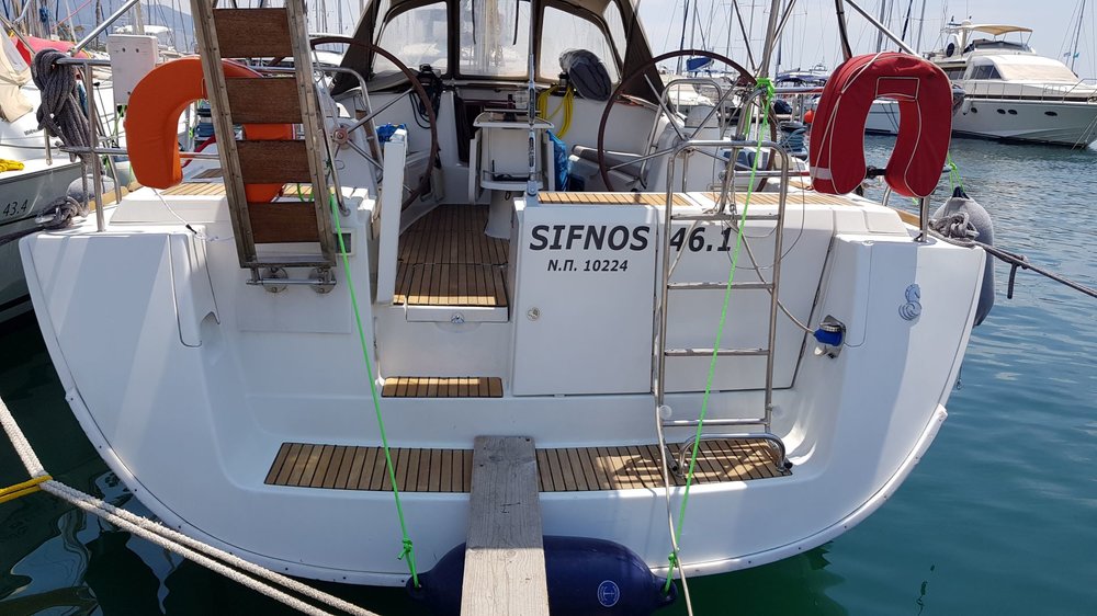 Oceanis 46 „Sifnos 46.1“ als Charteryacht