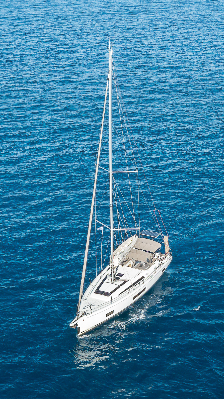 Oceanis 46.1 Kos 46.9, Foto 3