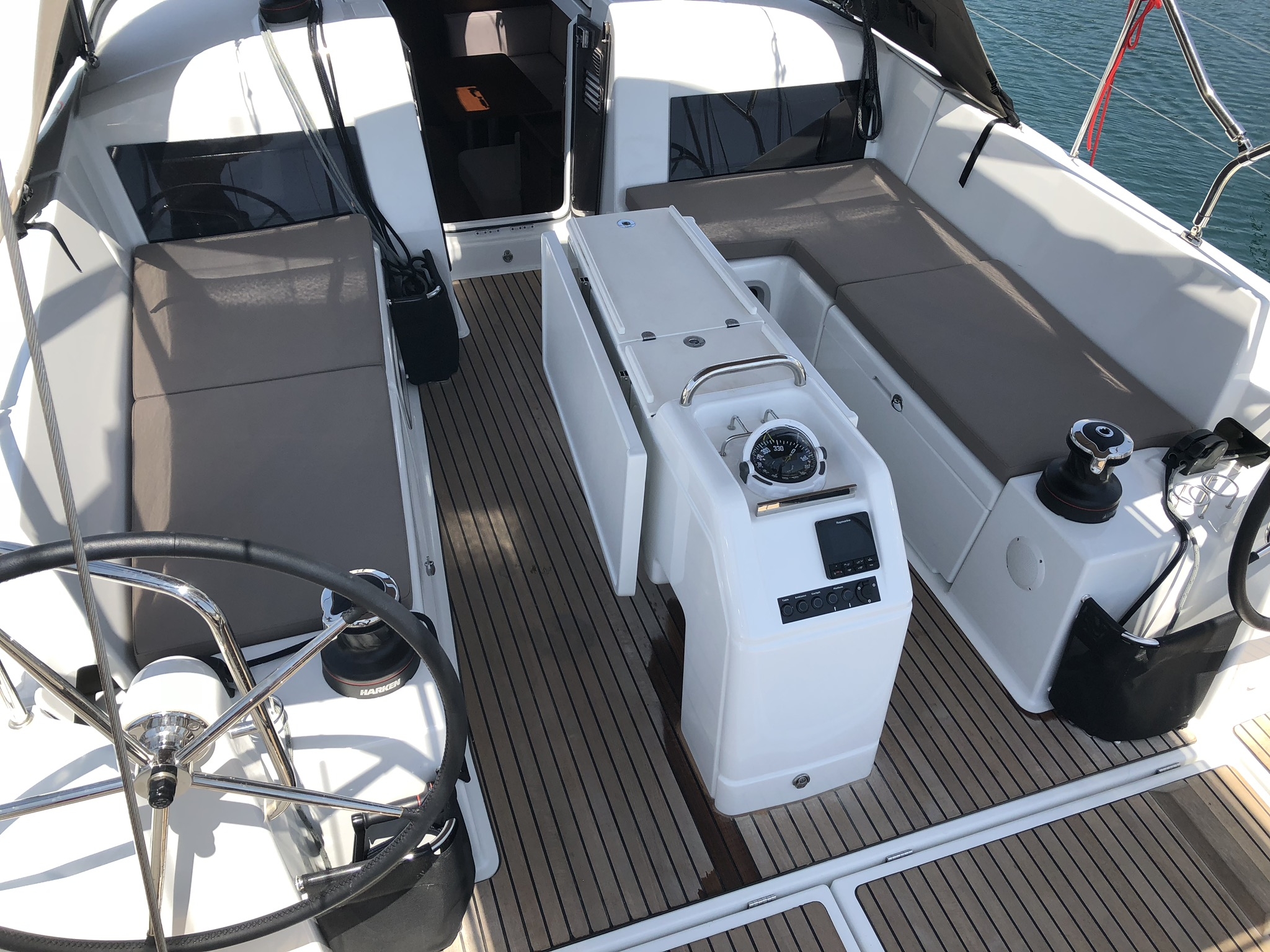 Sun Odyssey 440 Kos 440.3, Foto 4