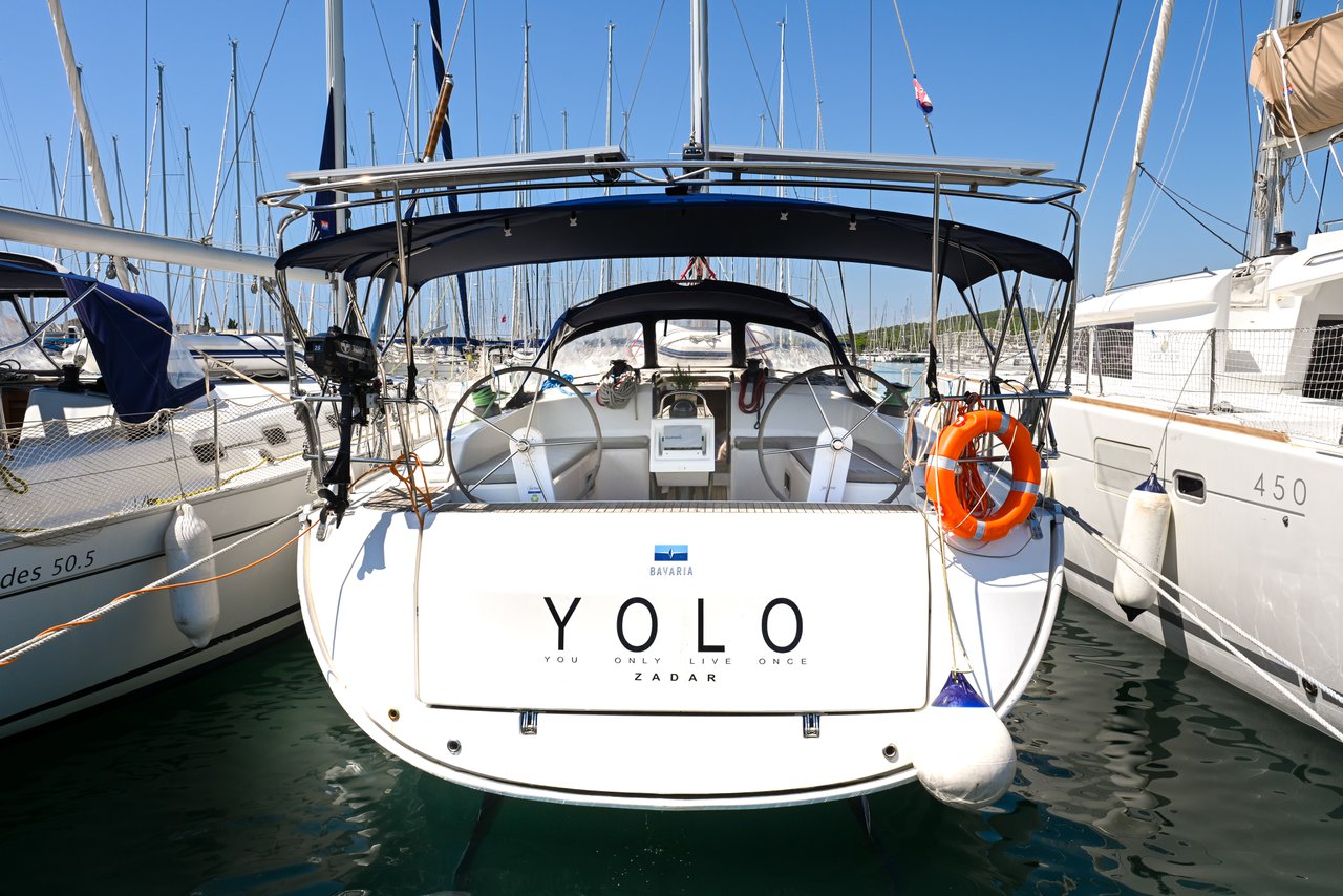Bavaria Cruiser 51 „Yolo“ als Charteryacht