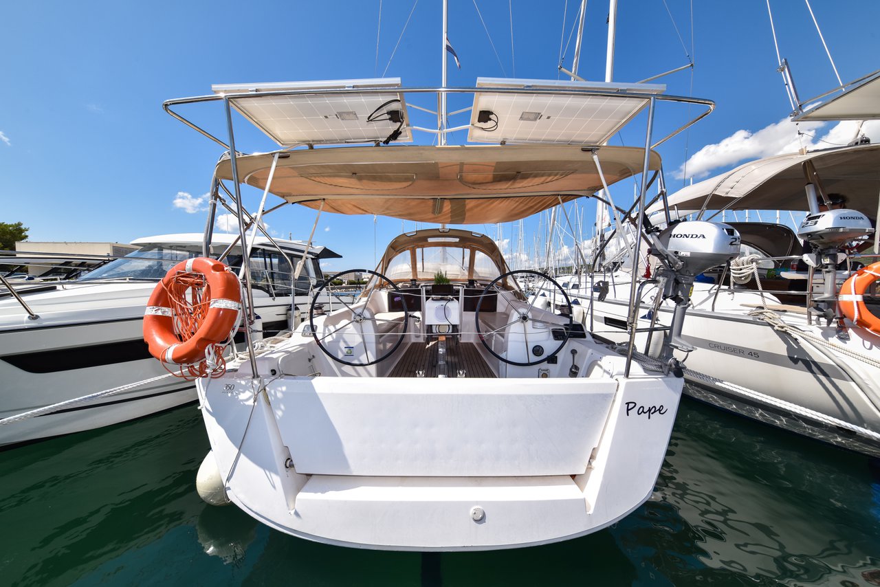 Dufour 350 Grand Large „Pape“ als Charteryacht