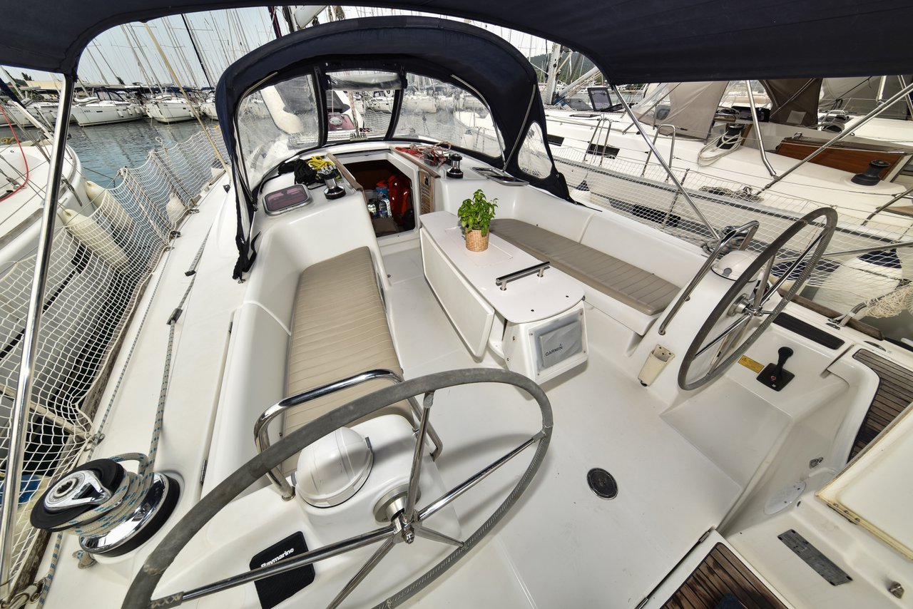 Oceanis 43 Playmaker, Foto 5