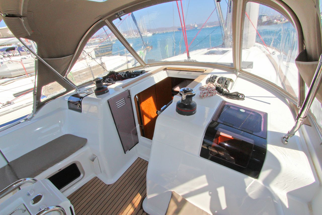 Sun Odyssey 449 Gaia, Foto 4