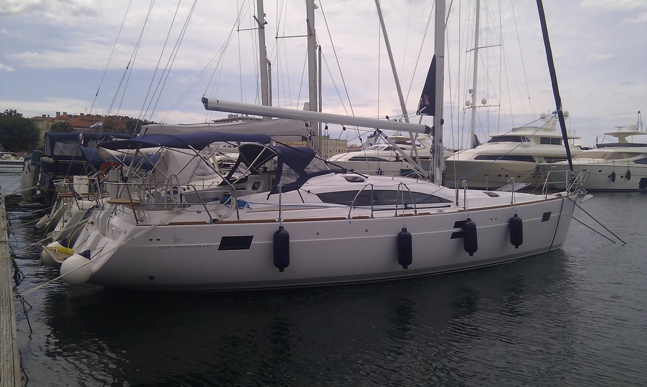 Elan 444 Impression „Mili Mili“ als Charteryacht
