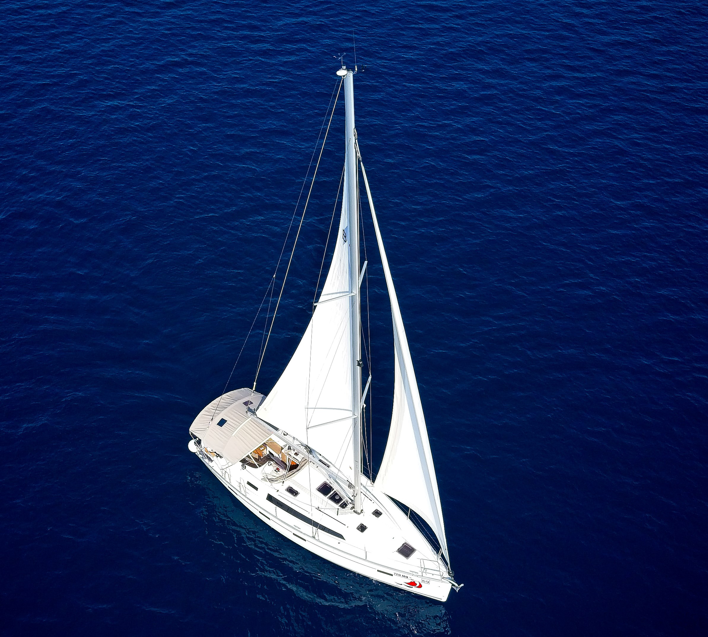 Bavaria Cruiser 41 „MH 71“ als Charteryacht