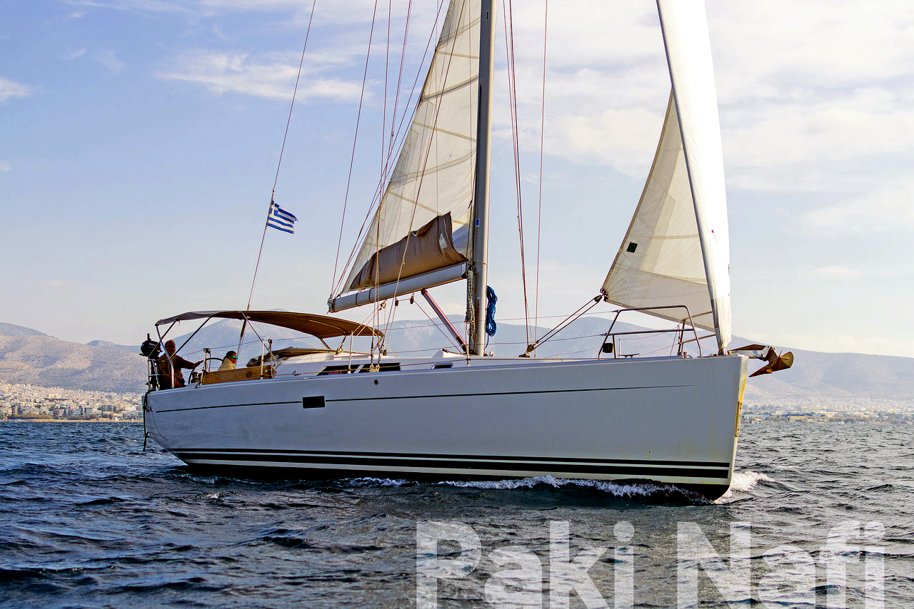 Hanse 430 (4 cab) „Leonessa“ als Charteryacht