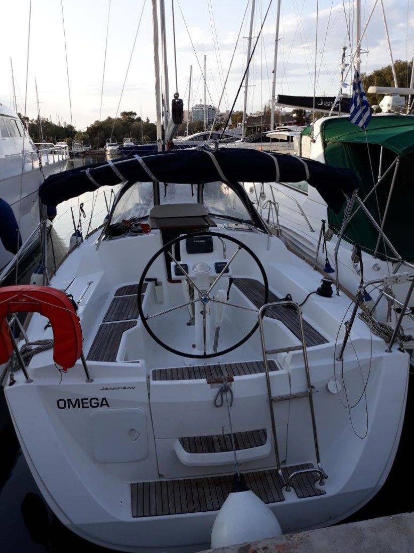 Sun Odyssey 33i „Omega“ als Charteryacht