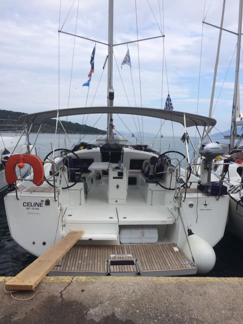 Sun Odyssey 440 (4 cab) „Celine“ als Charteryacht