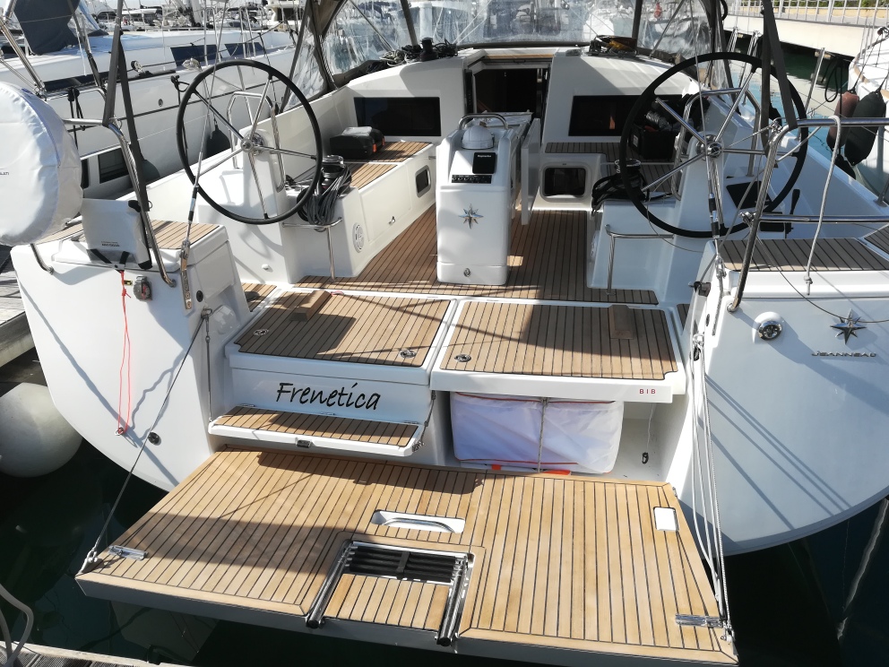 Sun Odyssey 440 (4 cab) „Frenetica“ als Charteryacht