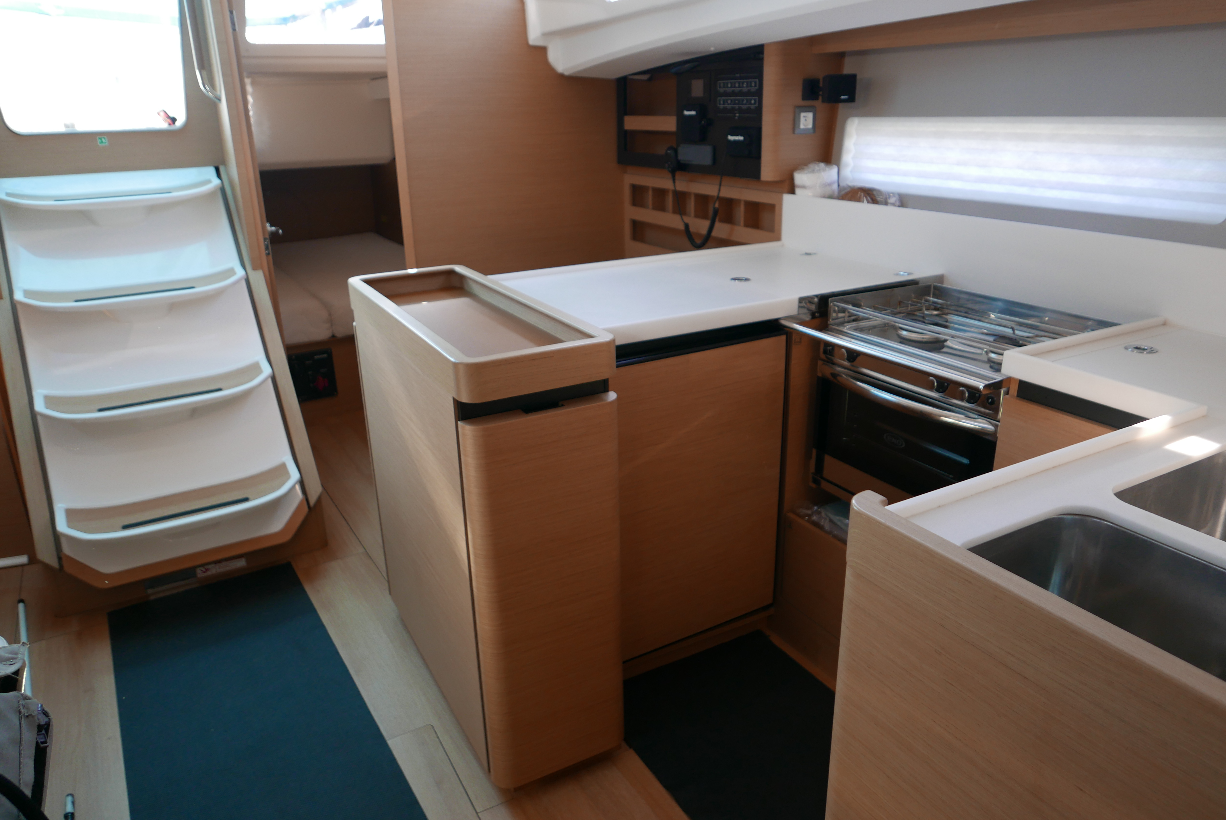 Sun Odyssey 440 Frenetica, Foto 3