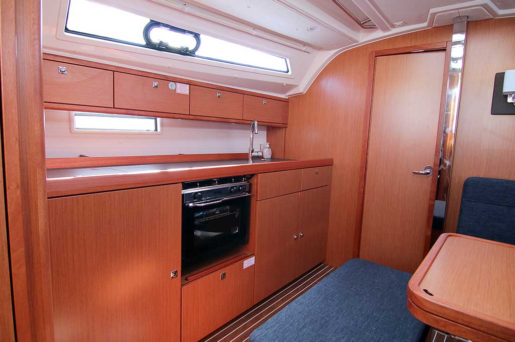 Bavaria Cruiser 41 Nostalgia, Foto 3