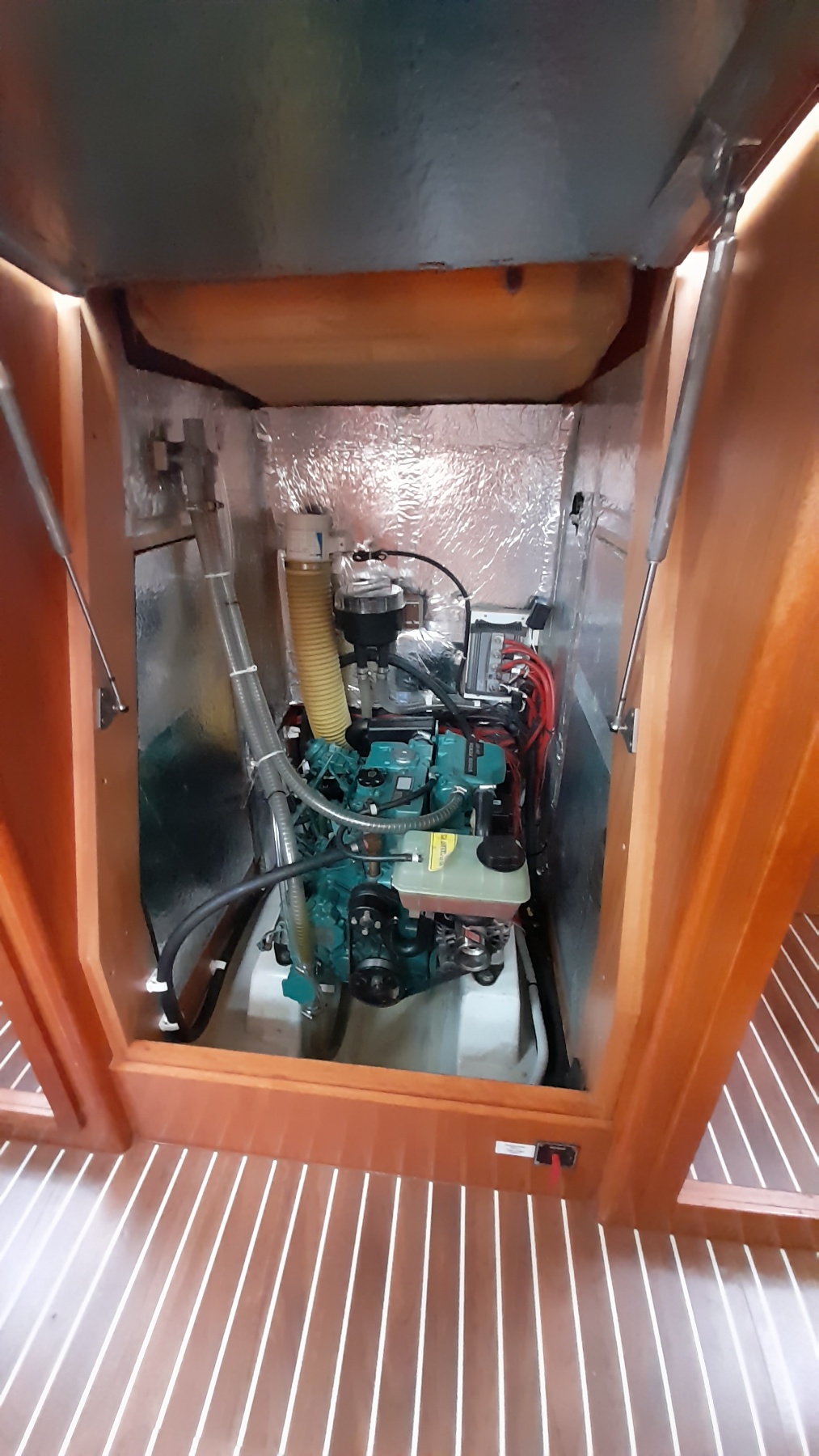Bavaria Cruiser 41 Optasia, Foto 4