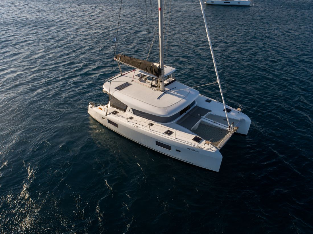 Lagoon 42 Notorious, Foto 4