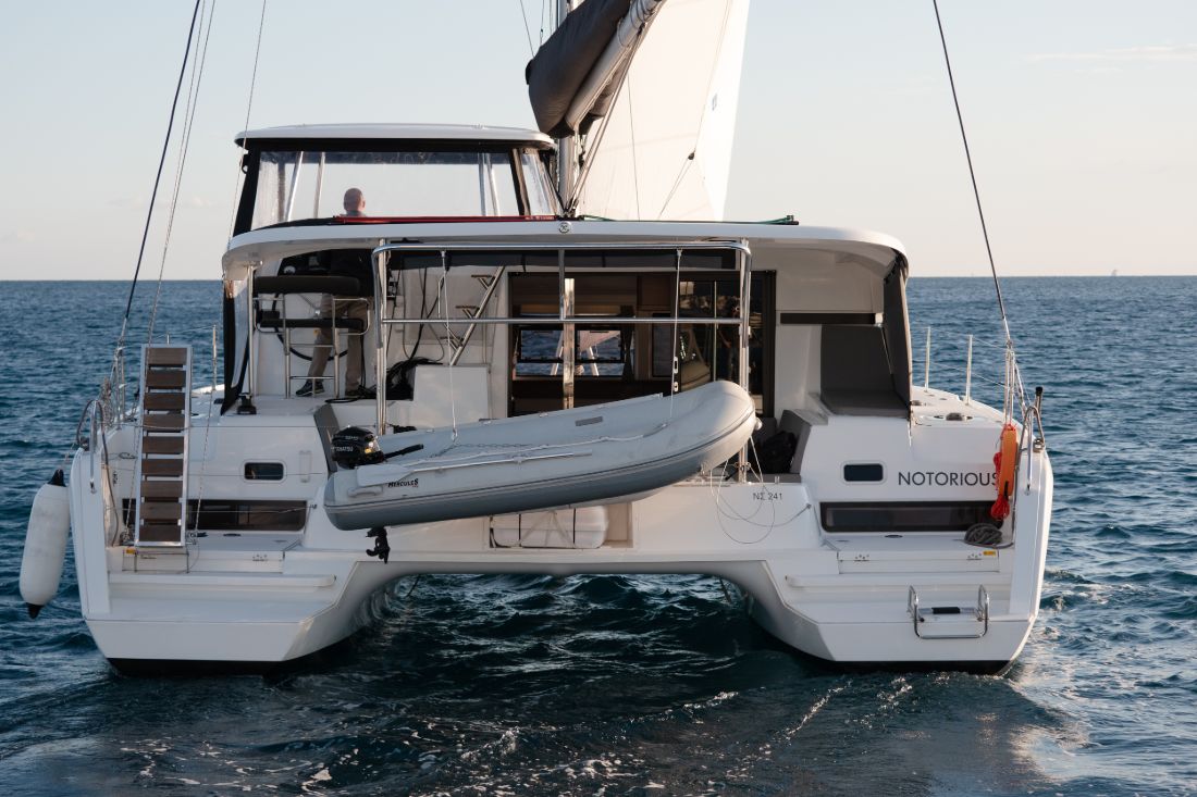 Lagoon 42 Notorious, Foto 5
