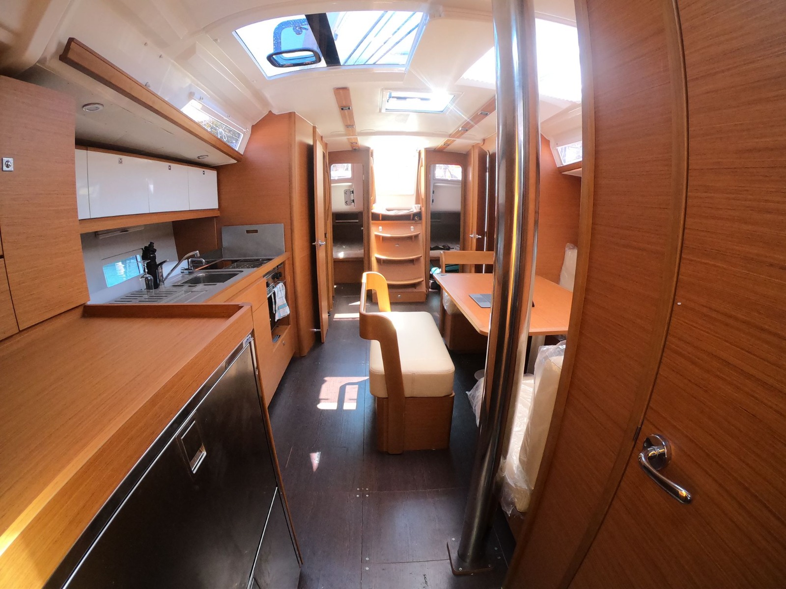 Dufour 430 Grand Large Akira, Foto 4