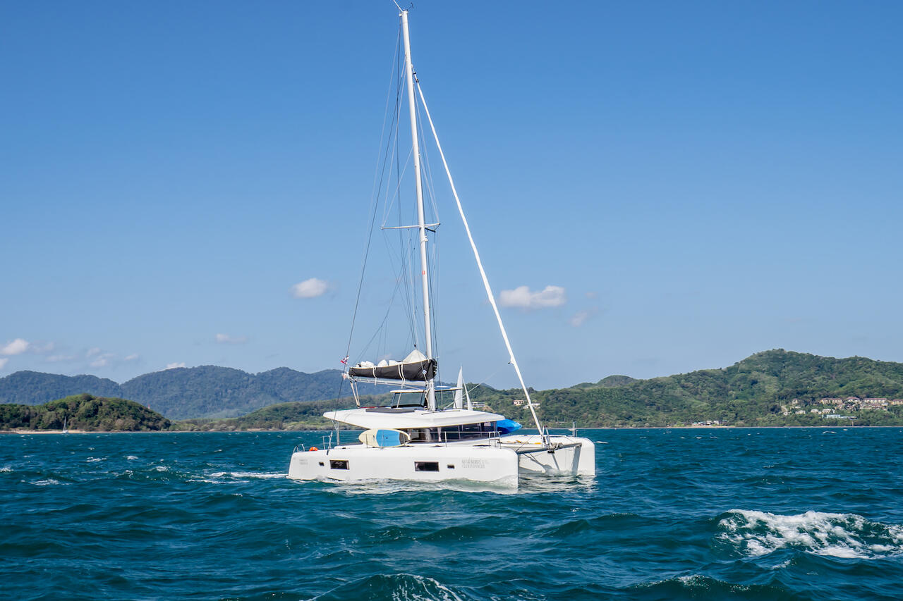 Lagoon 42 (4+1cab/4wc) „Cloud Dancer“ als Charteryacht