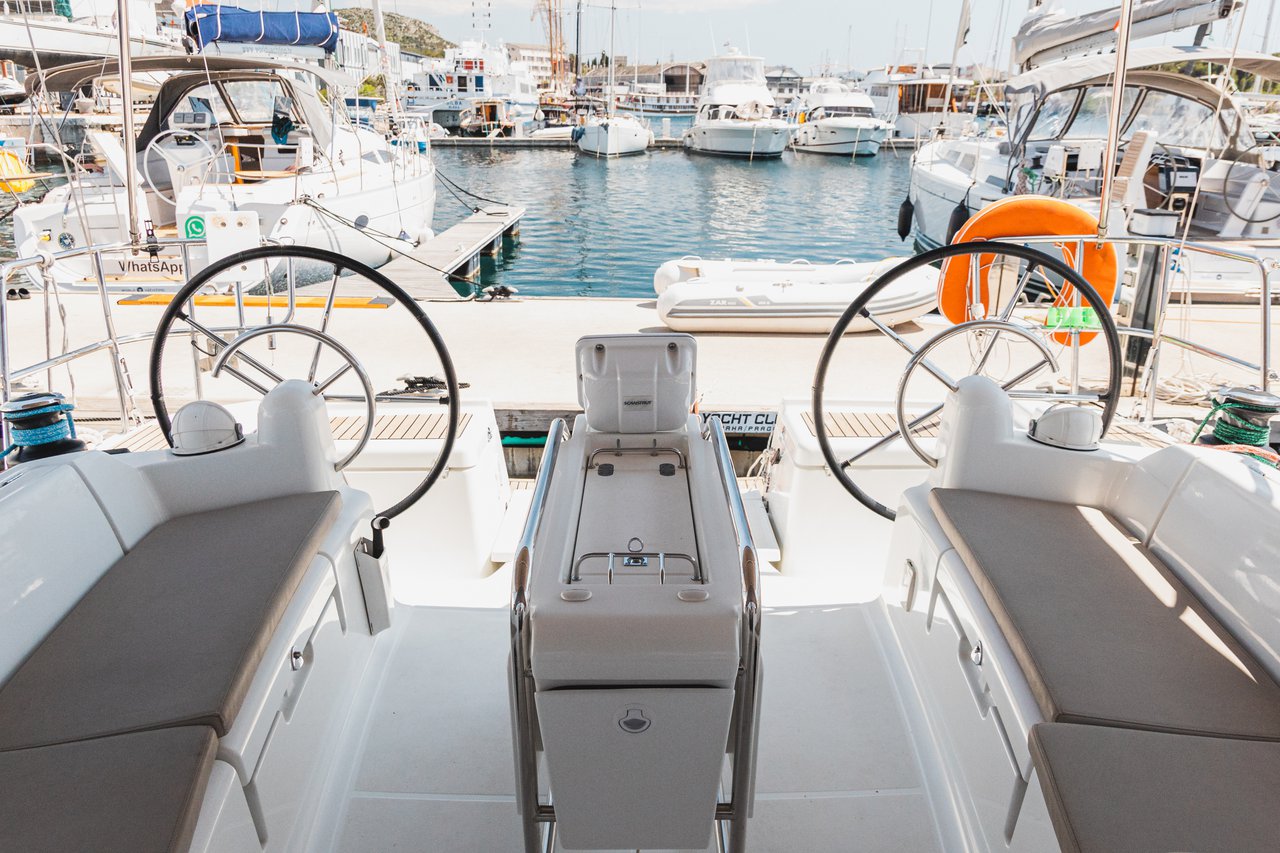 Sun Odyssey 449 Winx, Foto 5