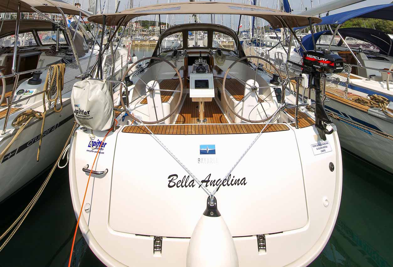 Bavaria Cruiser 37 „Bella Angelina“ als Charteryacht