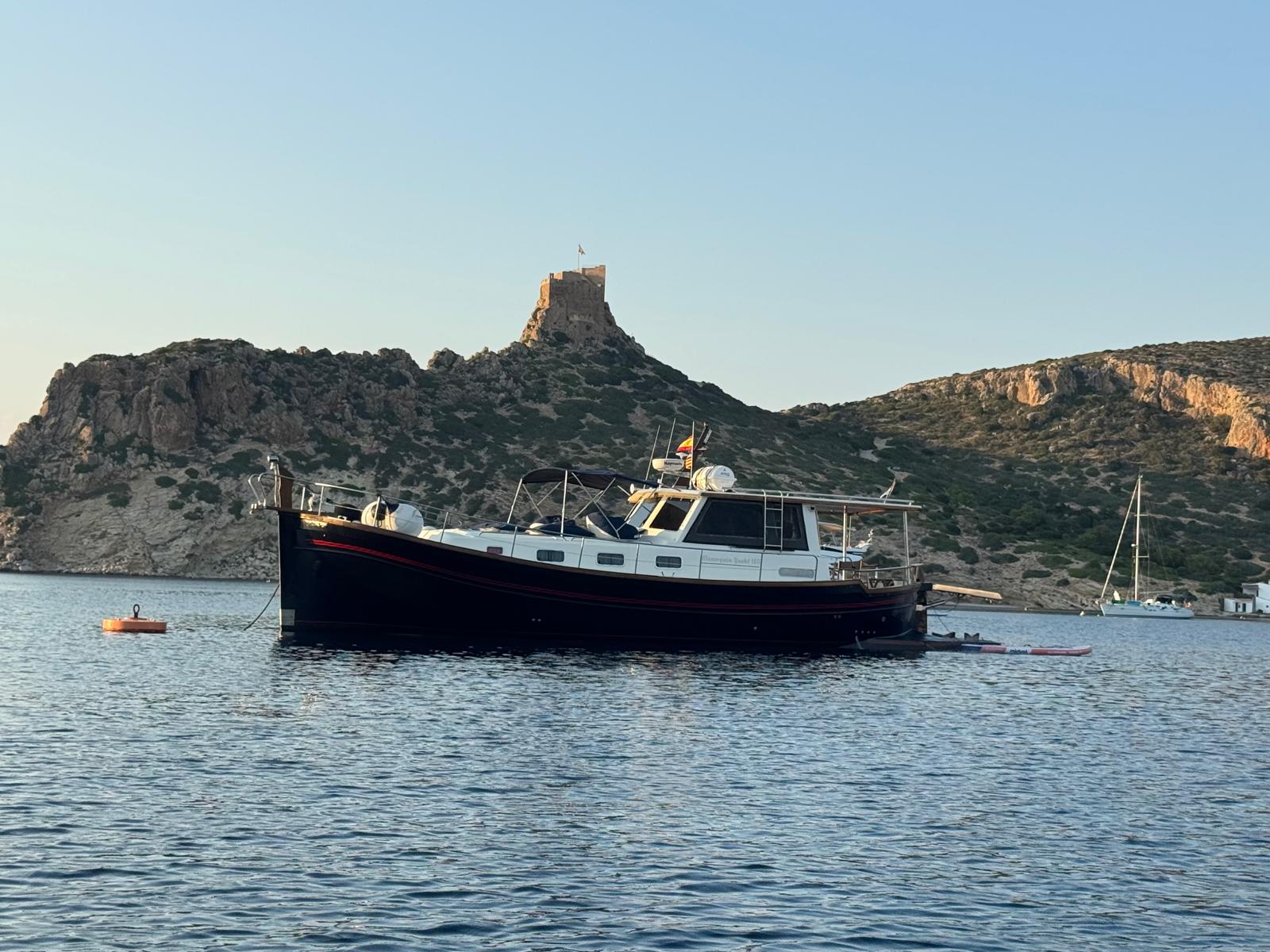 Menorquin 160 „Balsamico“ als Charteryacht