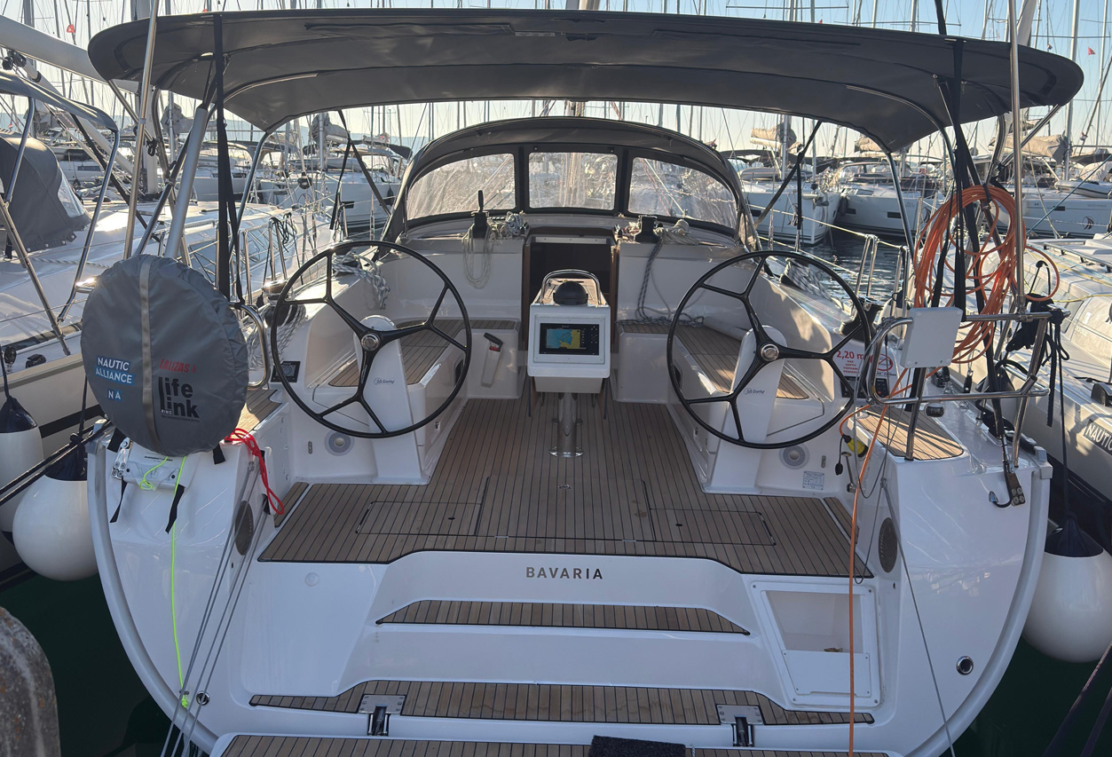 Bavaria Voyager 45 „Aiolos II“ als Charteryacht