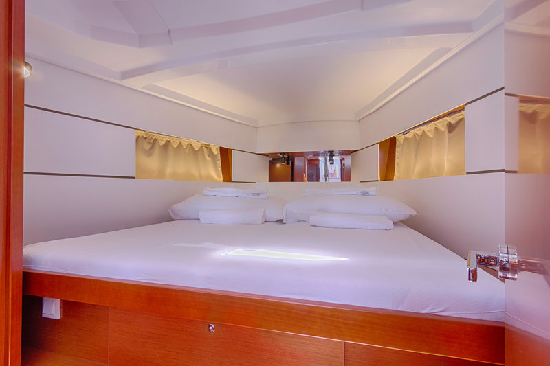 Oceanis 38.1, Foto 5