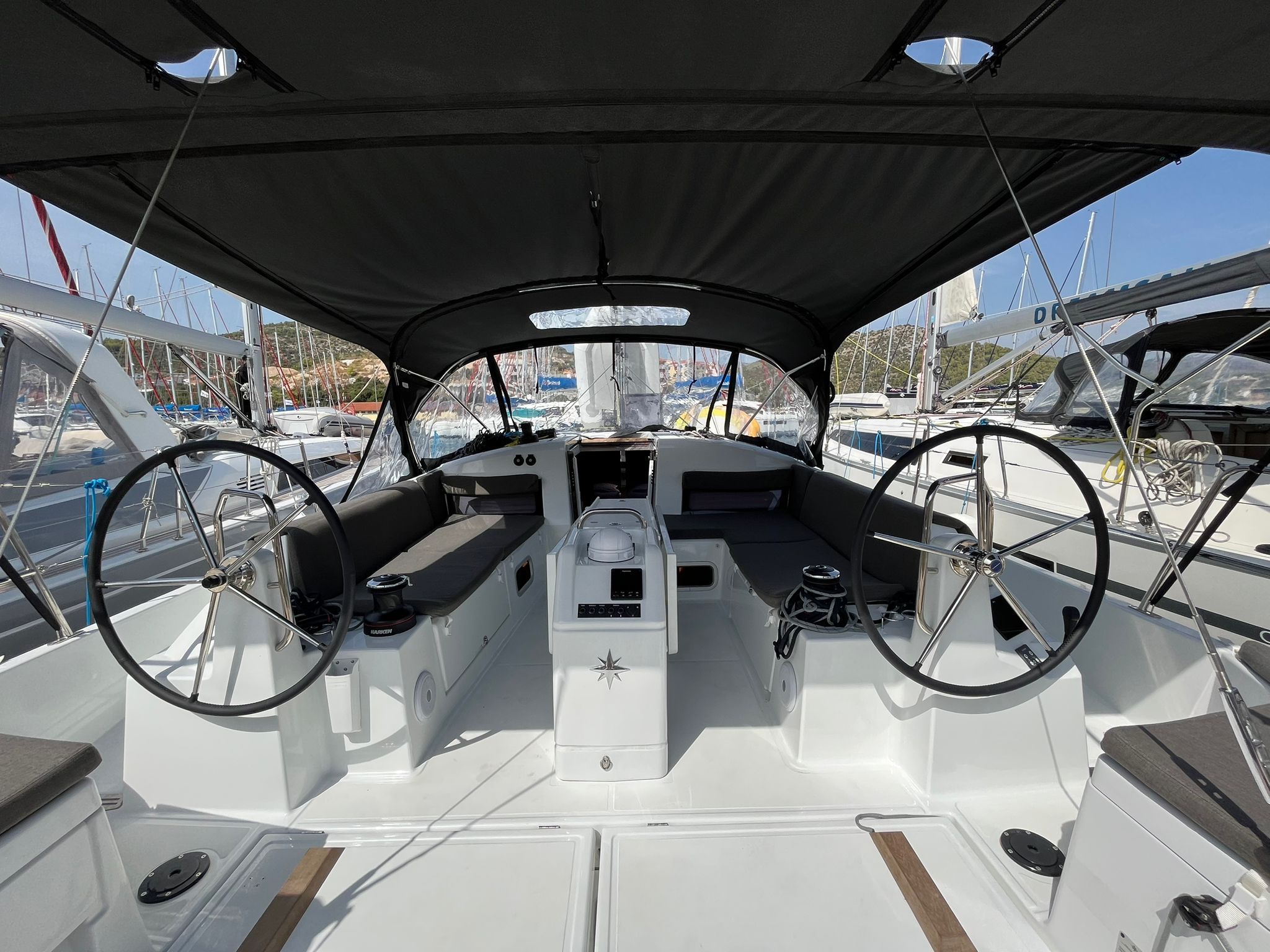 Sun Odyssey 440, Foto 2