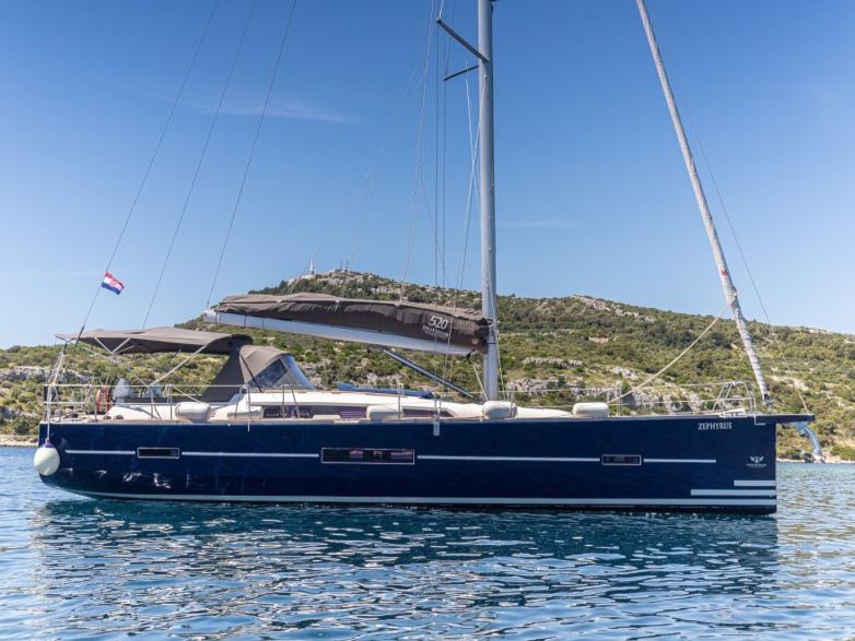 Dufour 520 GL „Zephyrus“ als Charteryacht