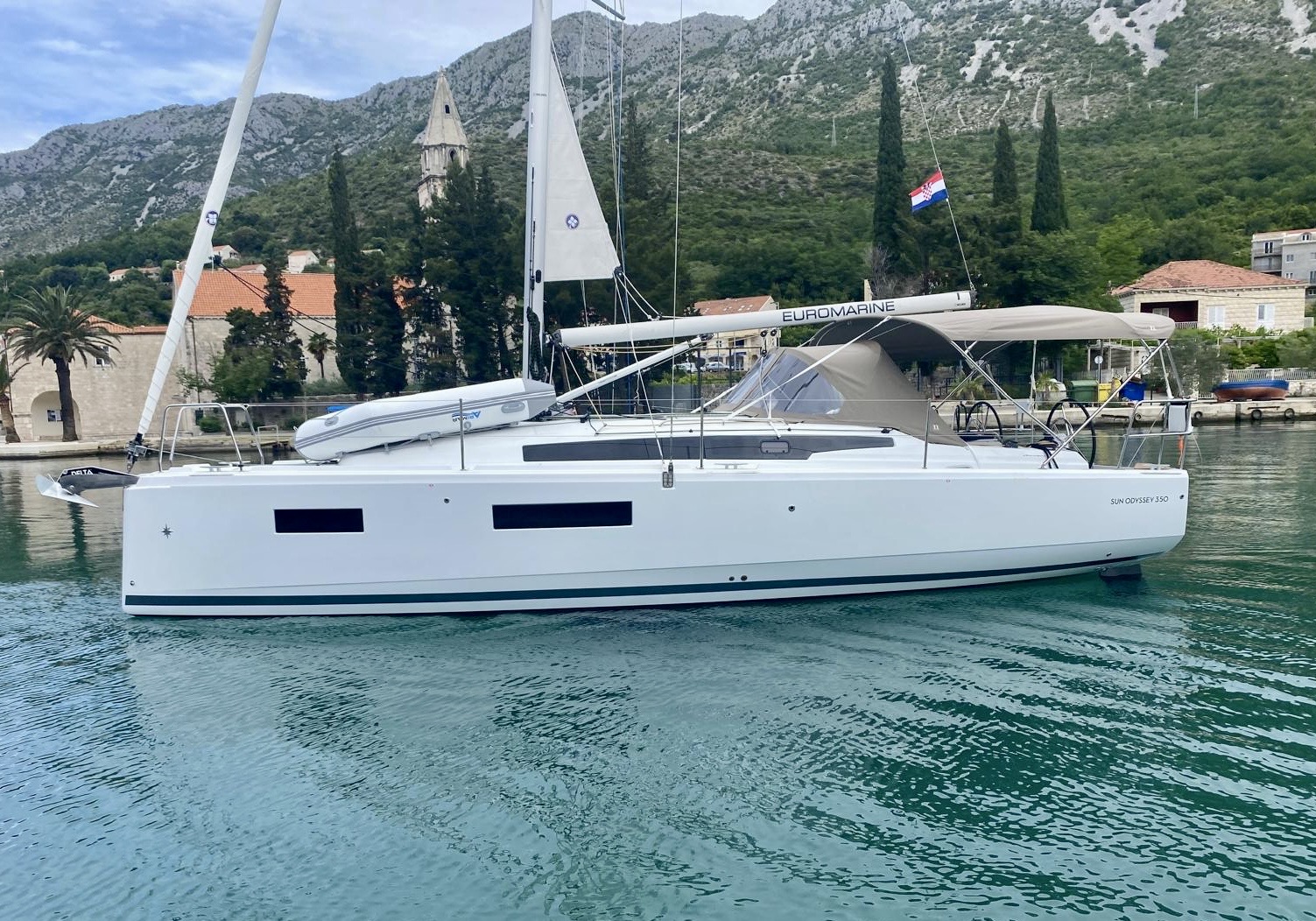 Sun Odyssey 350 Anja