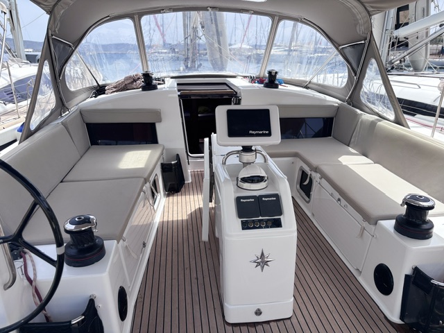 Sun Odyssey 490 Avra, Foto 4