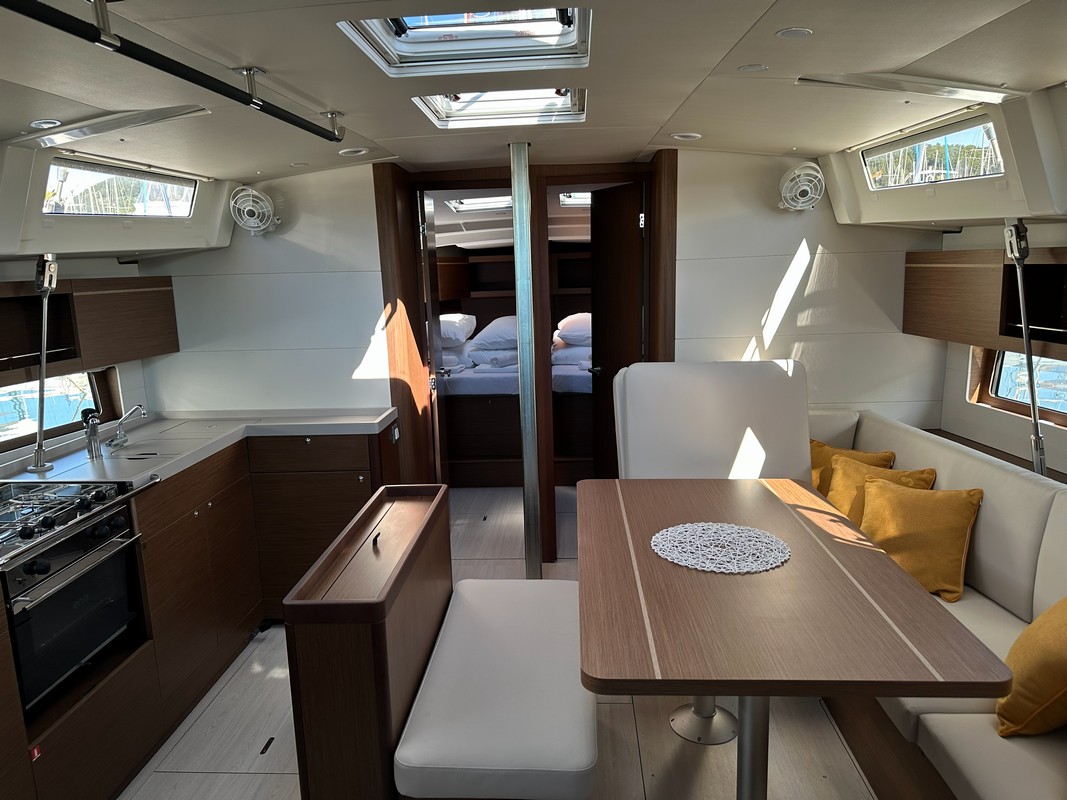 Oceanis 46.1, Foto 5