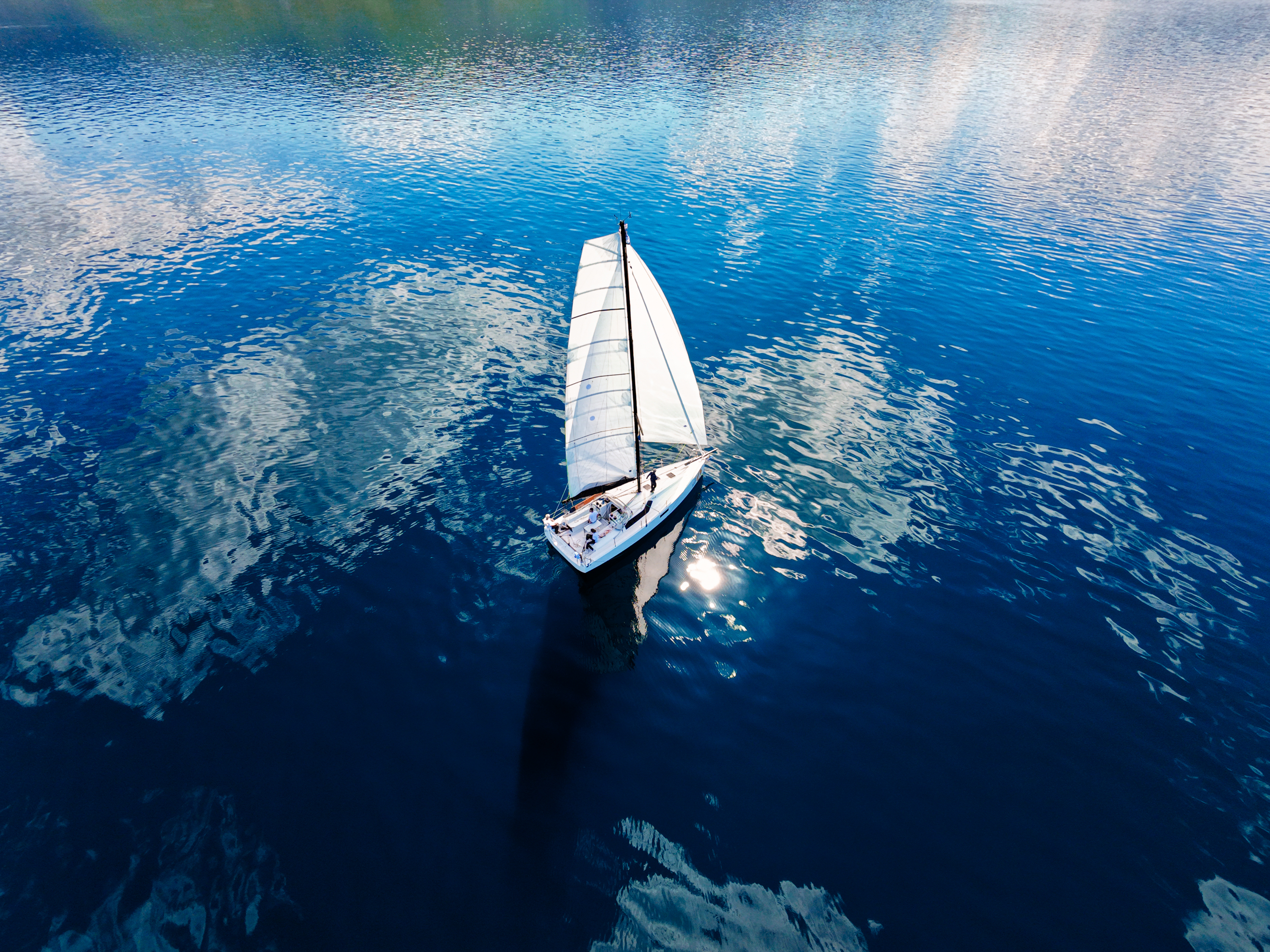 Pogo 36 „Sail la Vie“ als Charteryacht