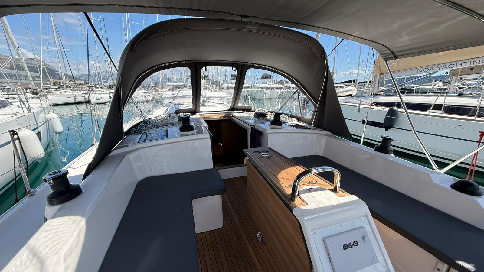 Bavaria C42 Onyx, Foto 5