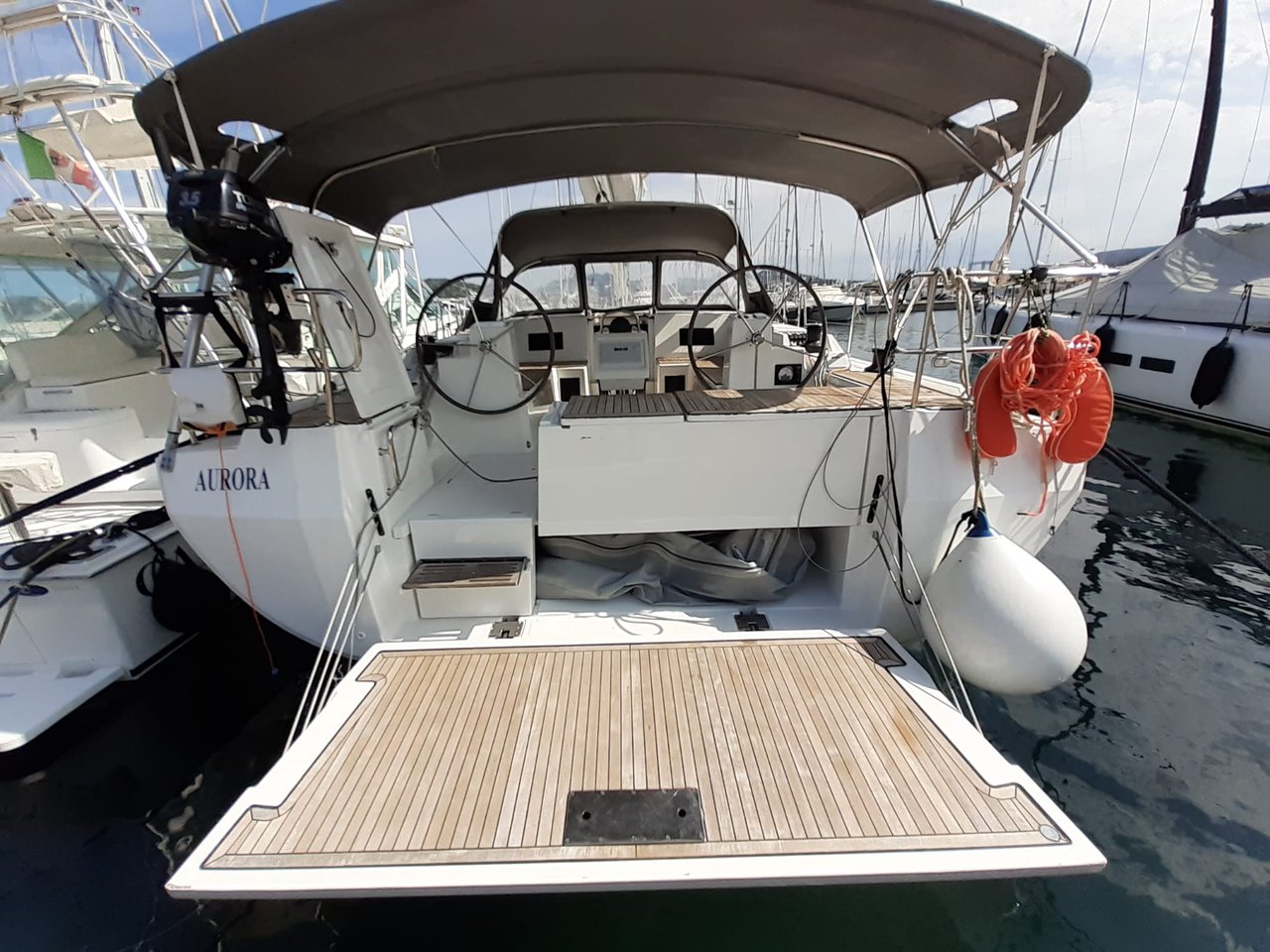 Bavaria C45 „Aurora“ als Charteryacht