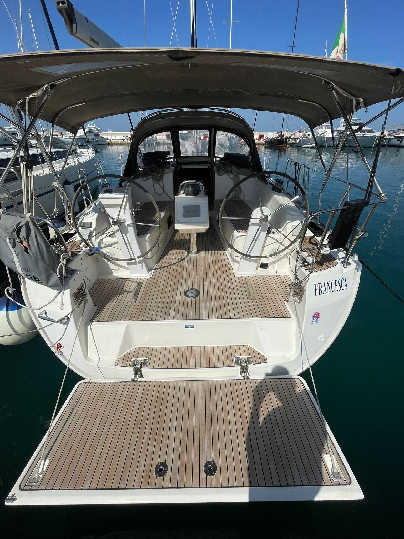 Bavaria Cruiser 37 „Francesca“ als Charteryacht