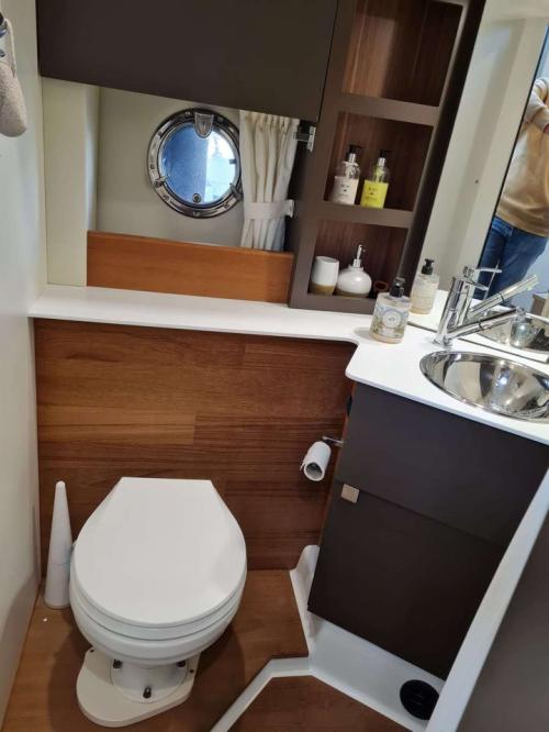 Cranchi M 44 HT Hakuna Matata, Foto 3