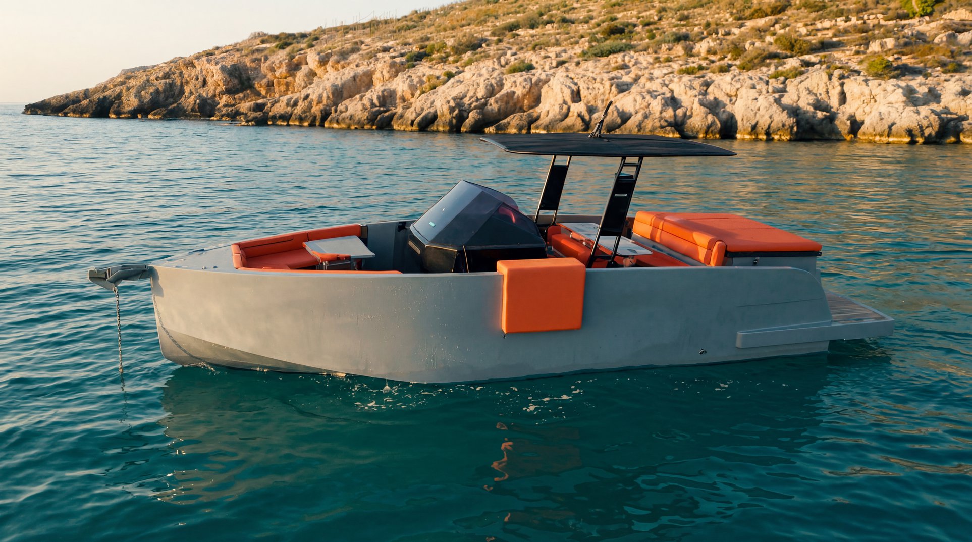 De Antonio D28 Open „Little Moana“ als Charteryacht