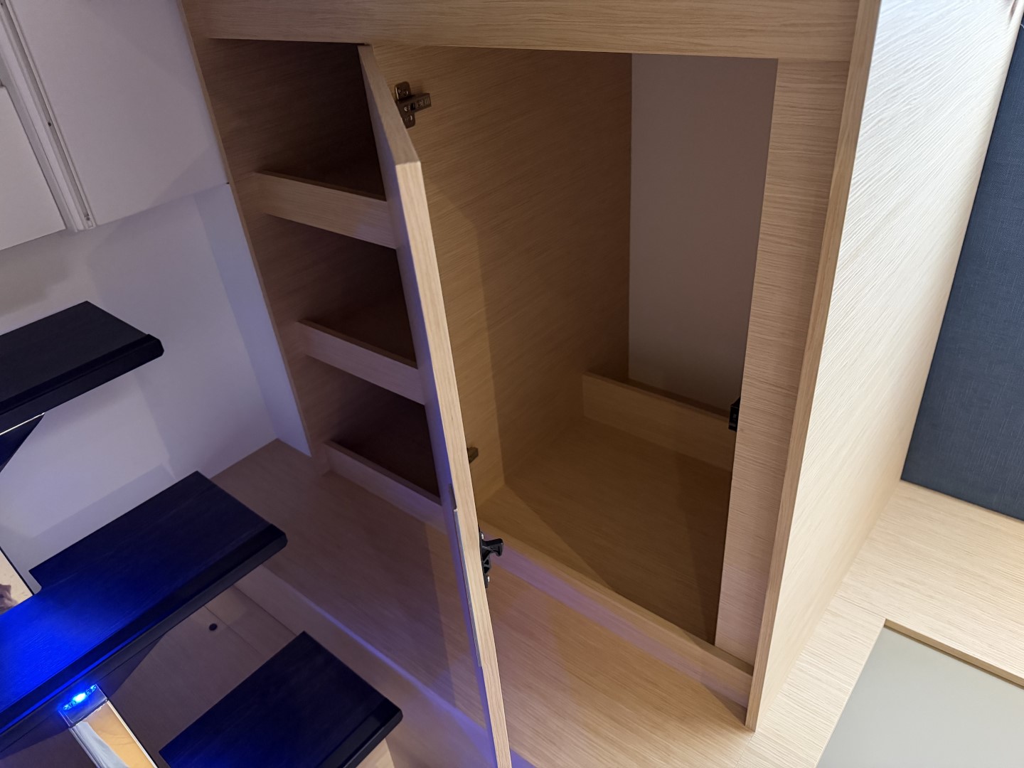 Aura 51 Sunrise, Foto 3