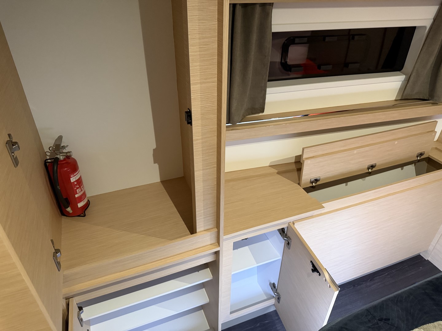 Aura 51 Sunrise, Foto 4